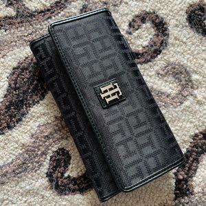 Tommy Hilfiger Wallet